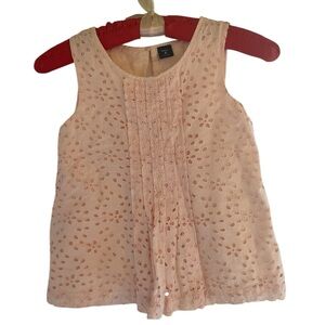 Gap Kids Eyelet Sleeveless Top Pink Cotton Blouse Size M (8)